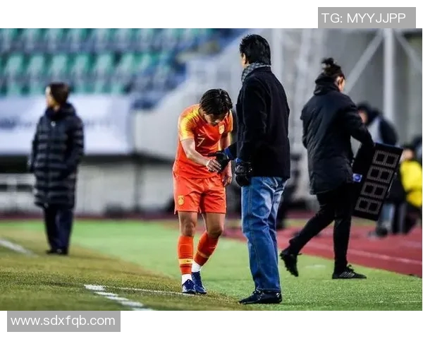 吃小孩的足球明星背后的故事与真相揭示了体育界的黑暗面与人性挣扎 吃小孩的足球明星背后的故事与真相揭示了体育界的黑暗面与人性挣扎