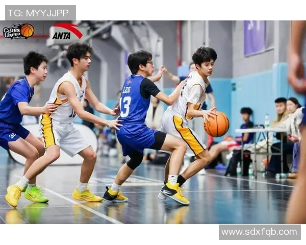 探索篮球明星的精彩瞬间与打球技巧全景解析