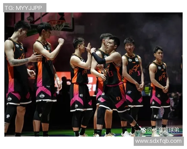中国篮球明星少年崛起之路探索他们的成长与未来发展潜力 中国篮球明星少年崛起之路探索他们的成长与未来发展潜力